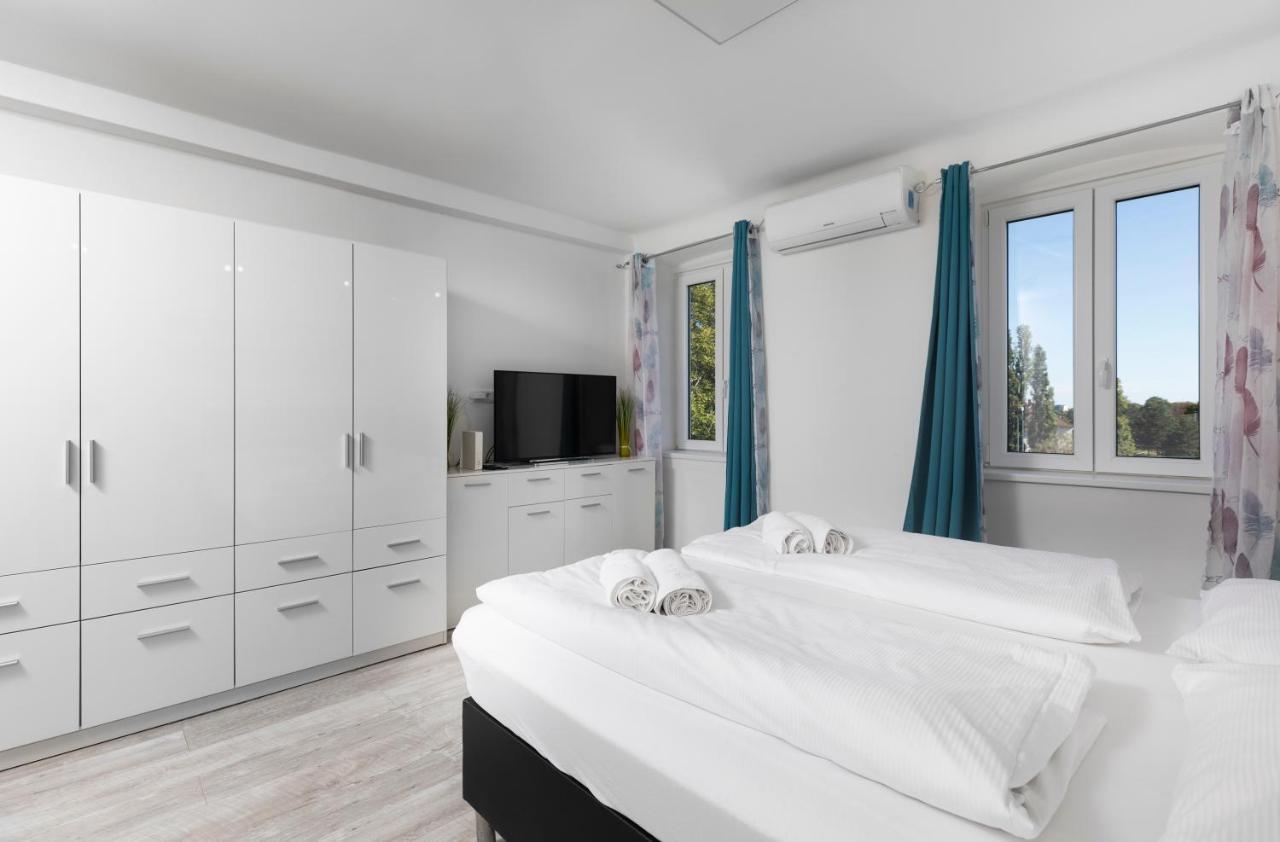Imperial Apartments Schoenbrunn - Contactless Check-In Вена Экстерьер фото